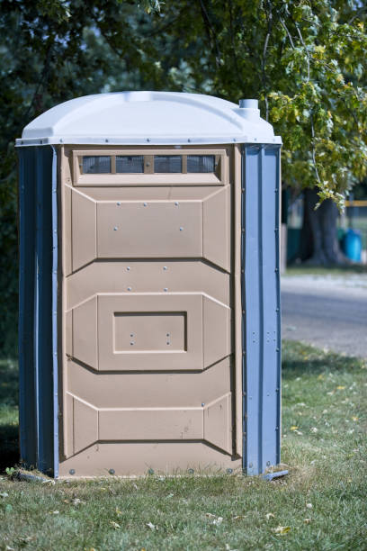 Best Temporary restroom rental  in Wayne City, IL